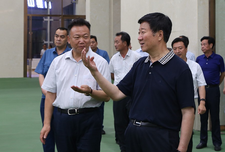22-2018年6月，省人大常委會黨組書記、副主任王璽玉蒞臨金徽股份視察。.jpg